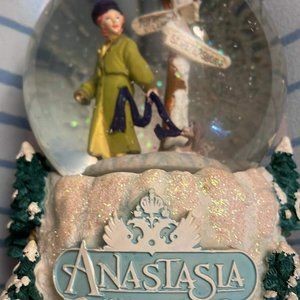 1997 Anastasia musical snow globe